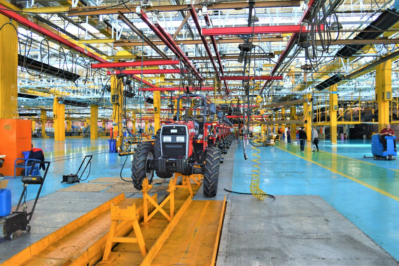 Ligne d’assemblage de tracteurs