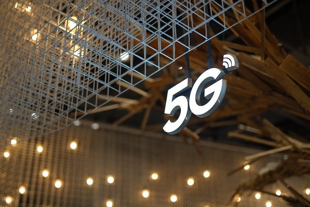 Do our factories need 5G?